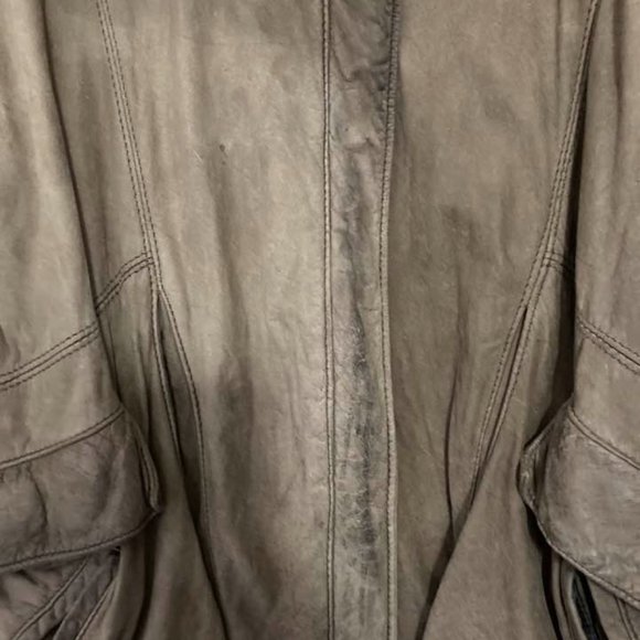 Leather Jacket - Picture 4 of 9